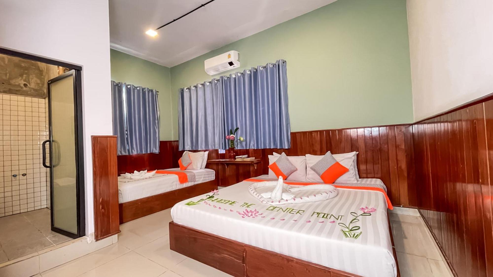 The Center Point Hotel Siem Reap Exterior foto