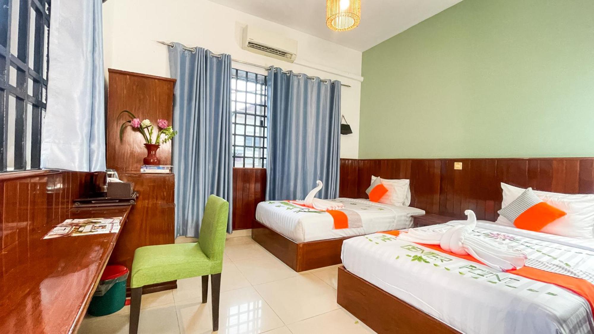 The Center Point Hotel Siem Reap Exterior foto