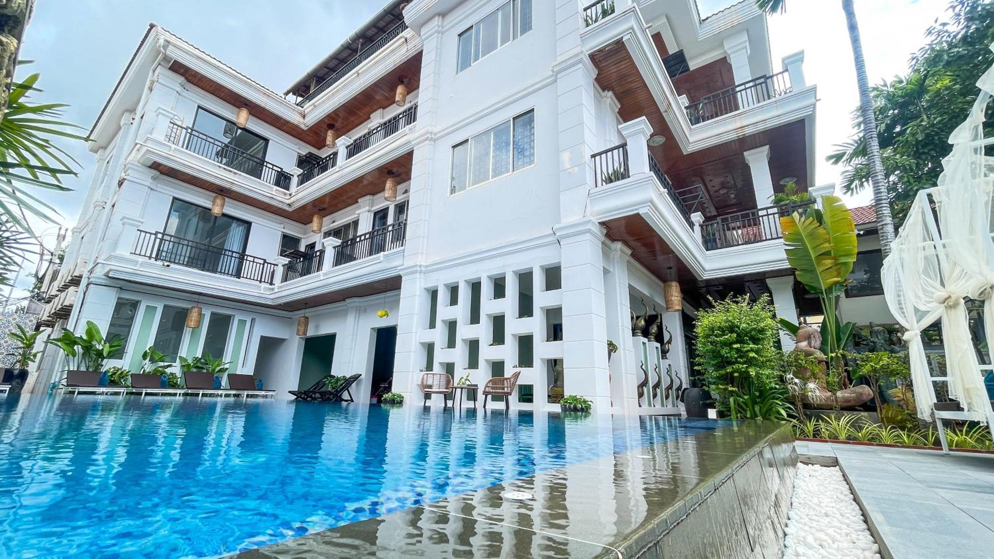 The Center Point Hotel Siem Reap Exterior foto