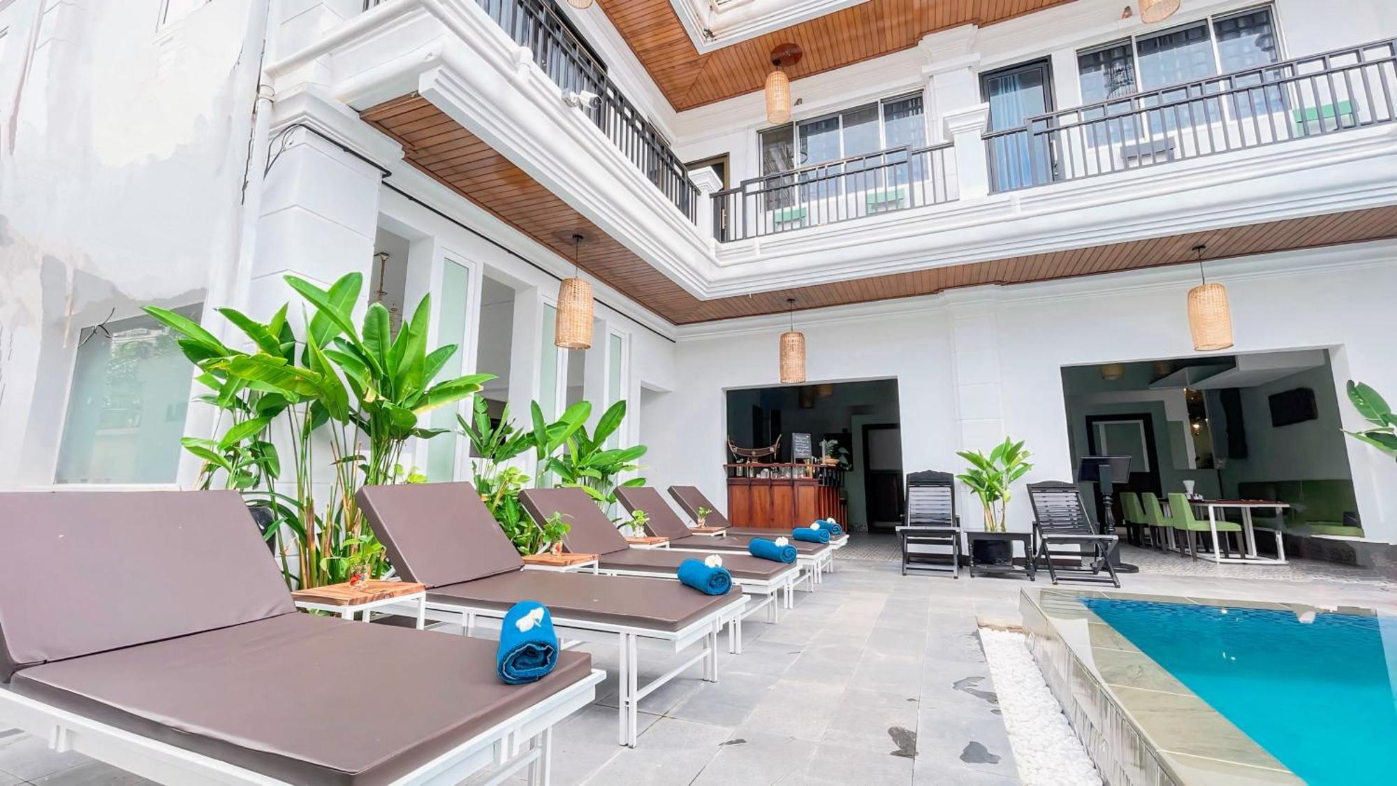 The Center Point Hotel Siem Reap Exterior foto