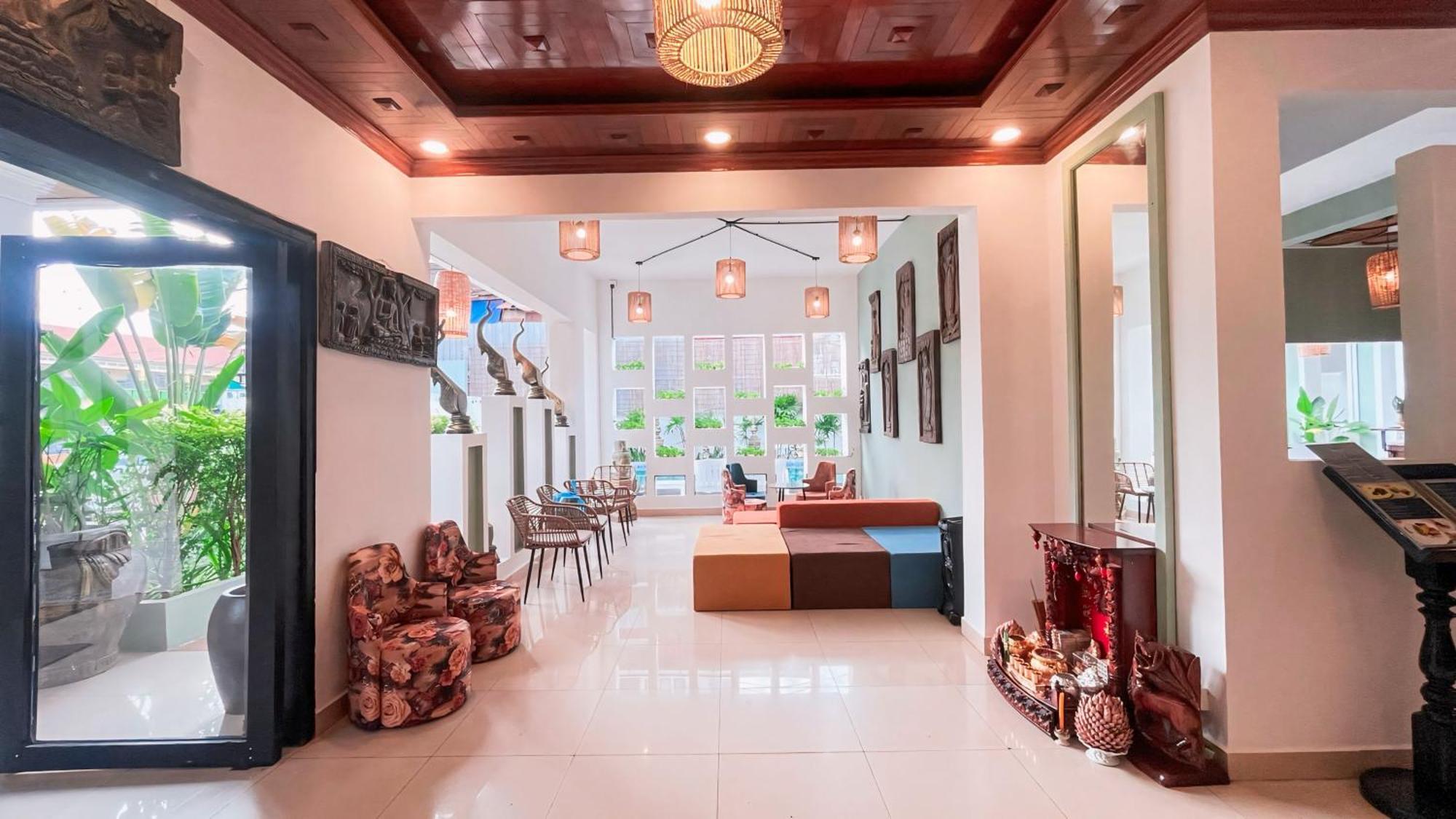 The Center Point Hotel Siem Reap Exterior foto